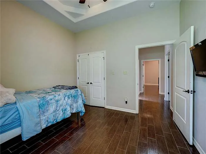 111 Reidda Dr — Photo 21
