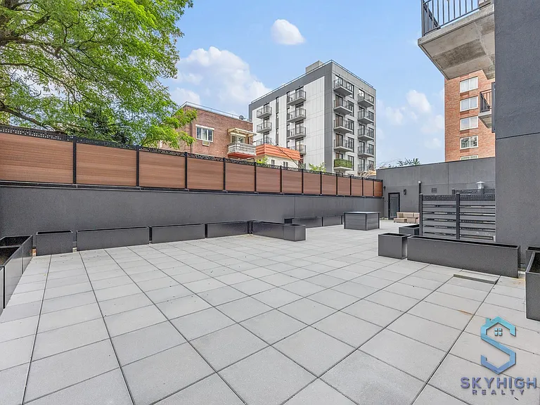 43-25 52nd St #4B — Photo 11