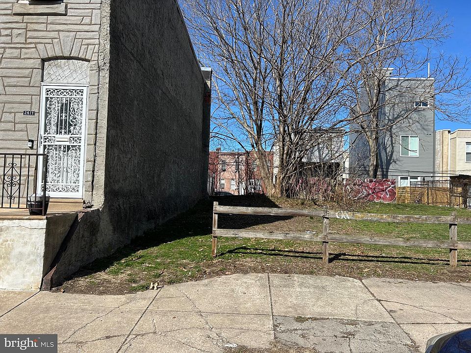 1st image of 2609 Reed St