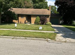 105 Birney St, Essexville, MI