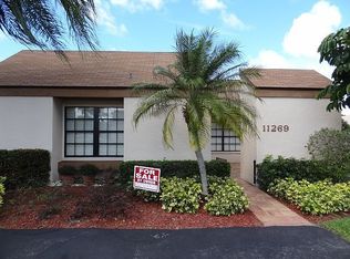 11269 Curry Dr, Palm Beach Gardens, FL 33418