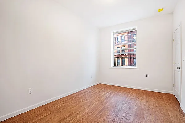 Rented by Compass | media 19