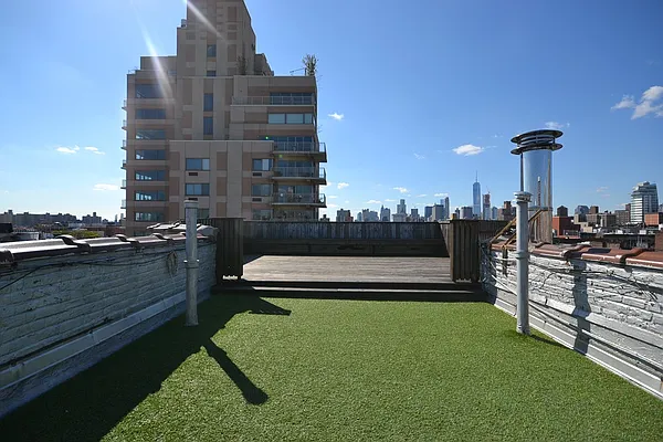 Rented by Bold New York | media 1