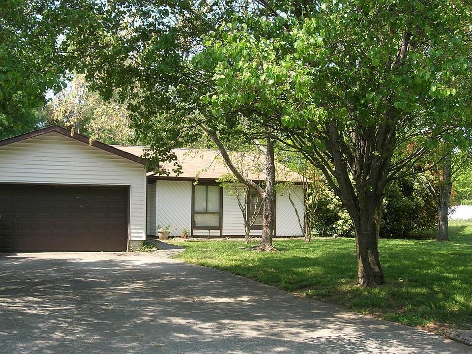 1st image of 5606 Chadfort Ln