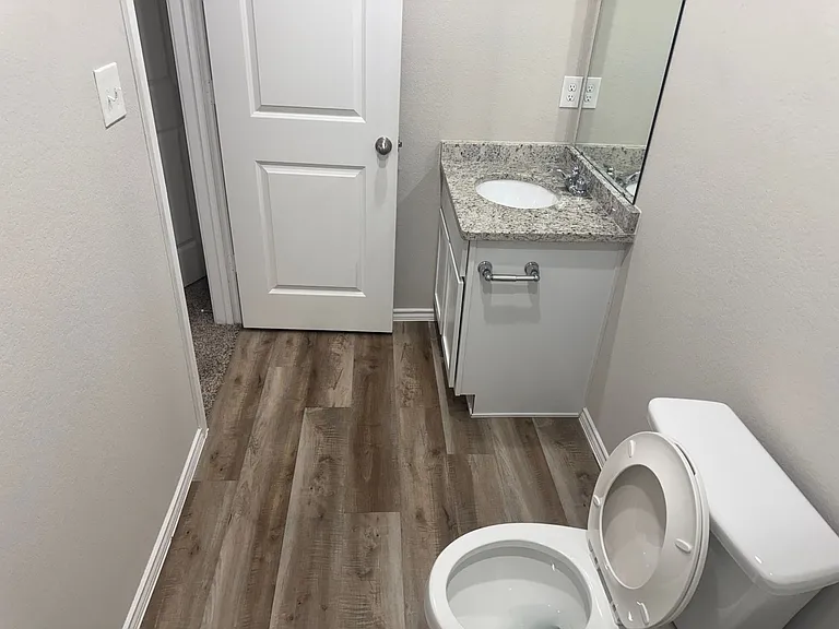 214 Damon Dr — Photo 23