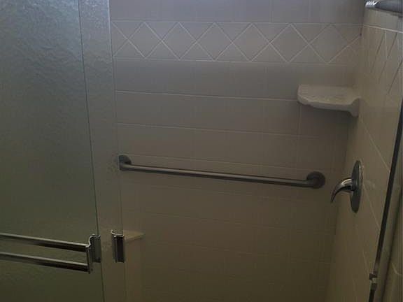 5th image of 4937 Willowhaven Cir