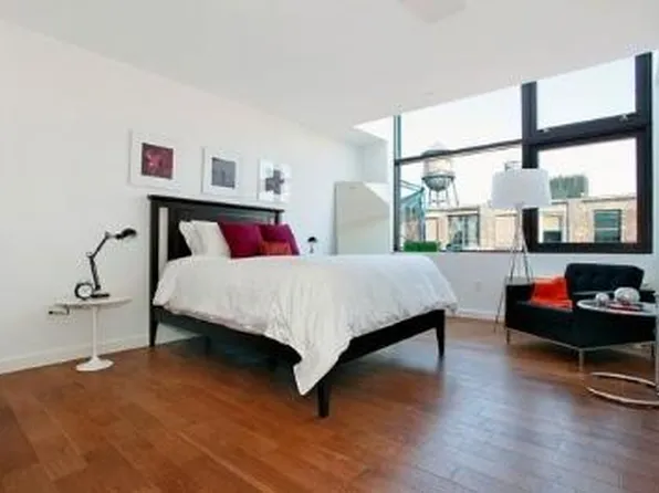 70 Berry Street image 1 of 8