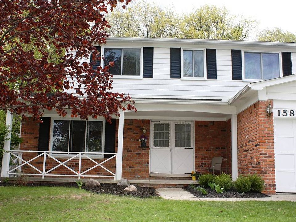 1st image of 1588 Oakcrest Dr