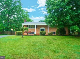 7806 Ontario Rd, Gainesville, VA 20155