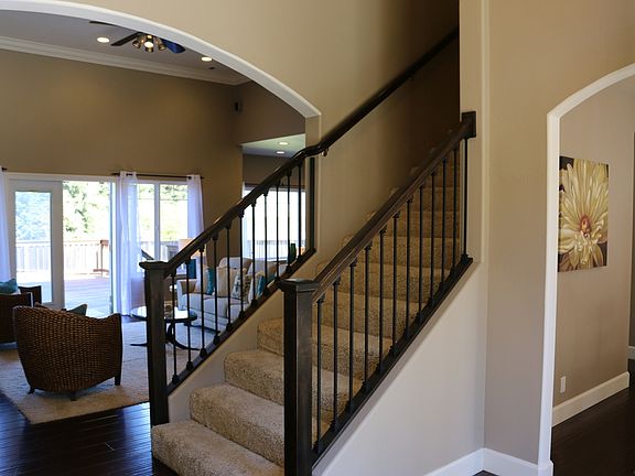 3rd image of 2609 Visser Ct