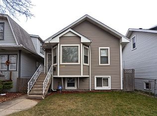 3640 N Osceola Ave, Chicago, IL 60634