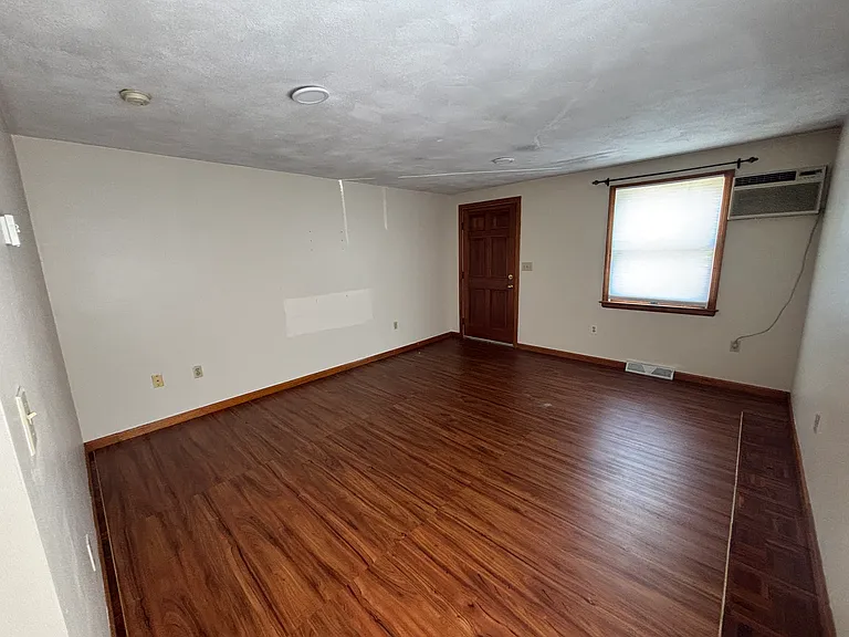 45 Pearl St #47 — Photo 3
