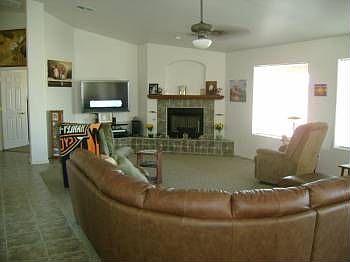 2nd image of 4004 E Ascot Dr