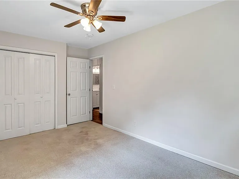 5772 Lilburn Stone Mountain Rd — Photo 24