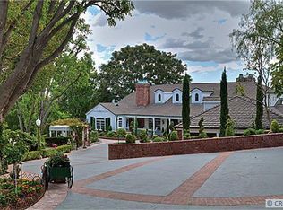 11566 Skyline Dr, Santa Ana, CA 92705