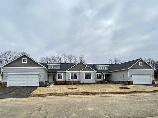 1st image of 5709 Trail Side Ln