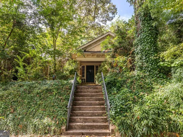 566 Clifton Rd NE, Atlanta, GA 30307