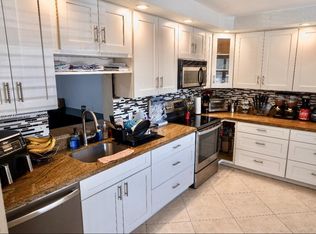 1812 Hammock Blvd #127, Pompano Beach, FL 33063