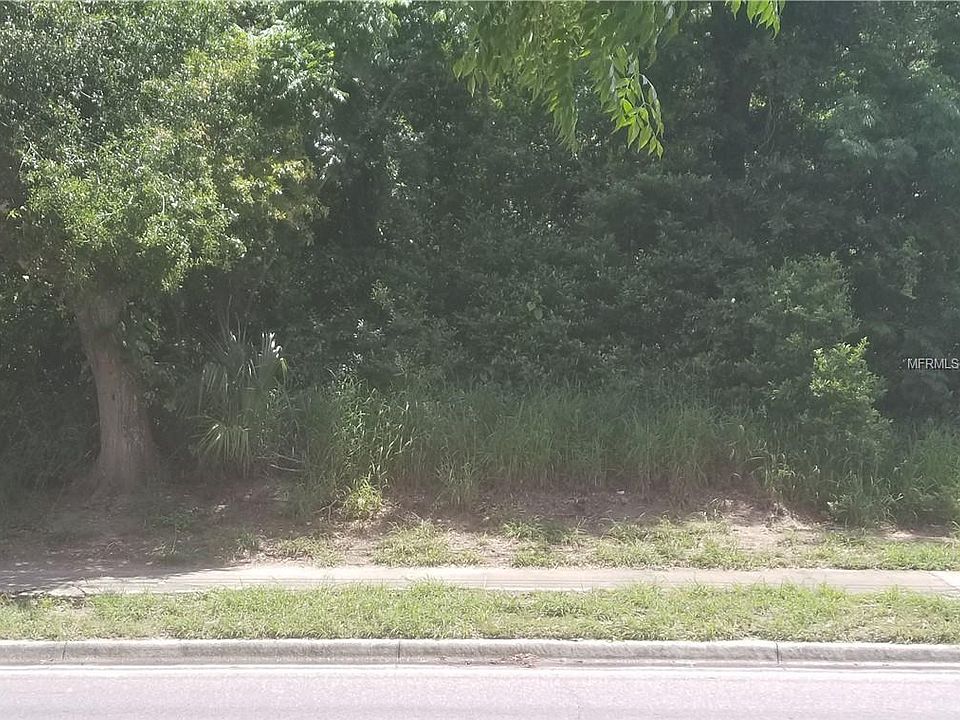 2nd image of 1637 Clarcona Rd