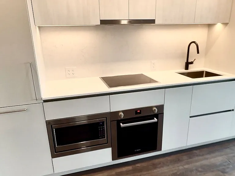 609 Sherbourne St #2205 — Photo 4