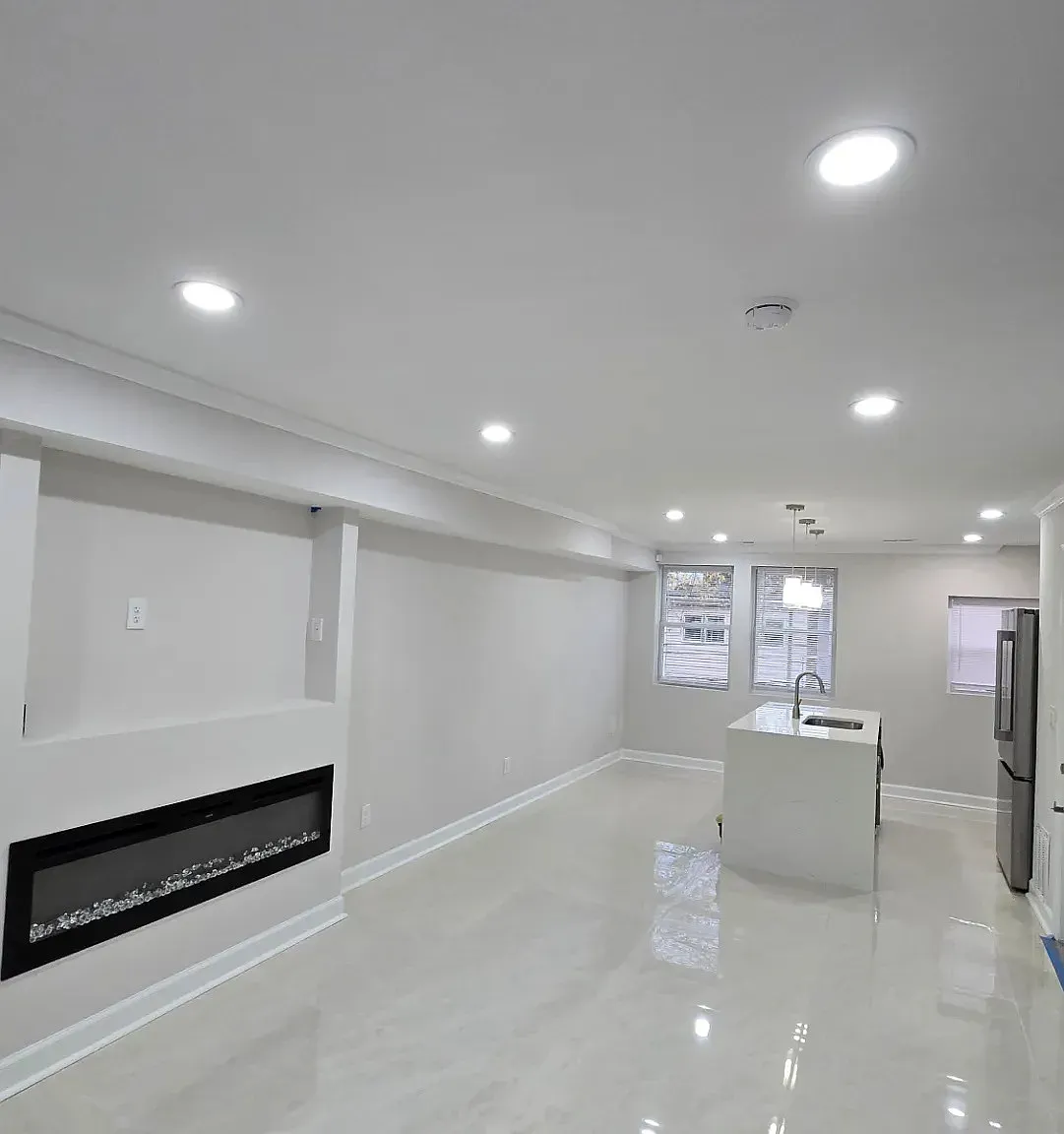 3 bed, 1450 sqft, $3,950 — Photo 2