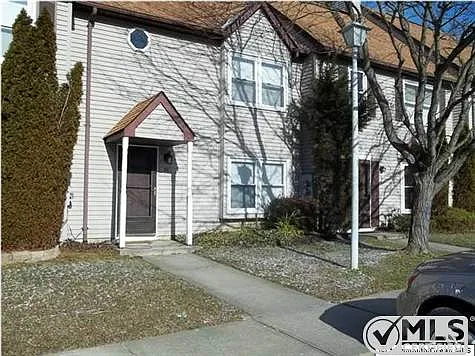 24 Forge Ct photo 1