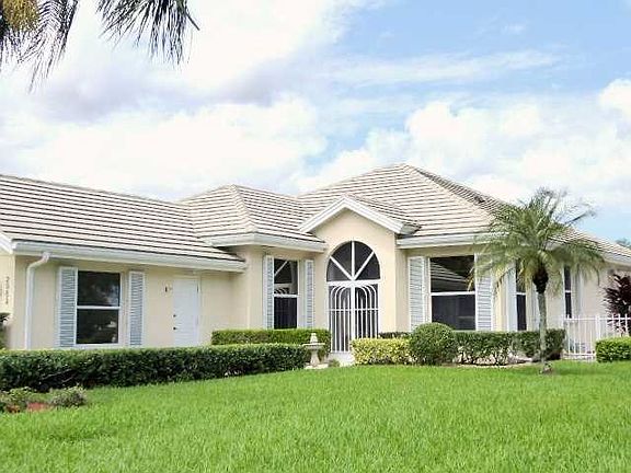 2nd image of 2982 SW Brighton Way