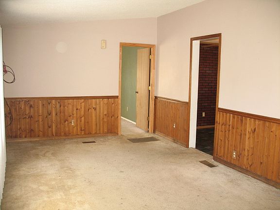5th image of 1090 Sea Holly Ct
