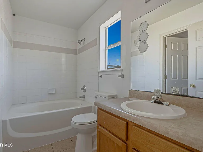 3836 Tierra Roca Pl — Photo 16