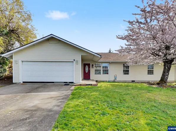 720 Del Mar Dr, Aumsville, OR 97325