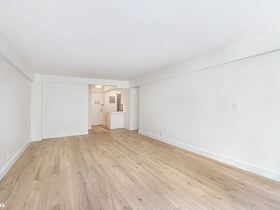 2nd image of 220 E 67th St APT 3H