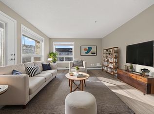 Clareview Junction, Edmonton, AB T5Y 0E6