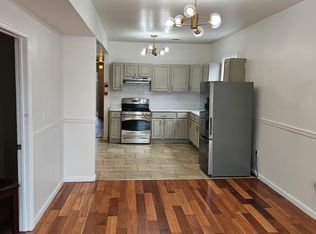 424 Leslie St #3, Newark, NJ 07112