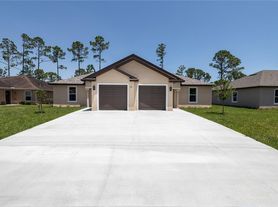 47 Providence Ln, Palm Coast, FL