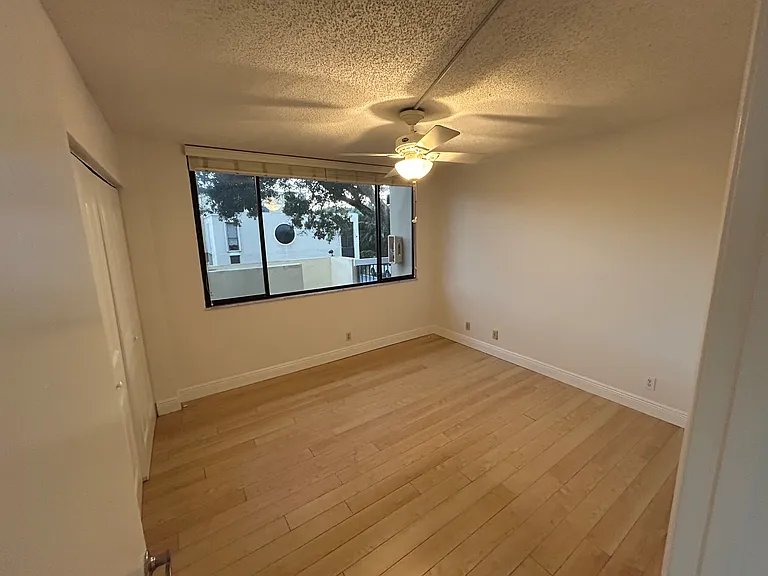 2911 SW 87th Ter #1607 — Photo 7