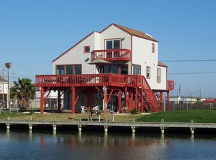 427 Swordfish Ln, Surfside Beach, TX 77541