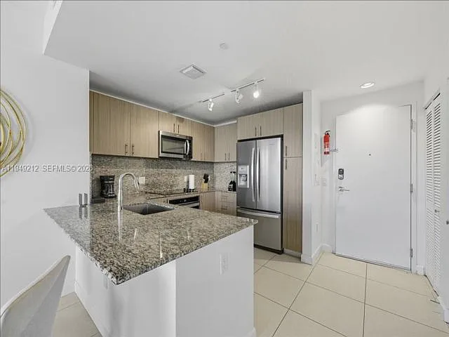 5350 NW 84th Ave — Photo 10
