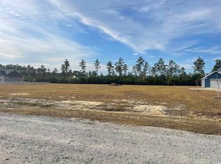 1709 Hemingway Rd, Loris, SC 29569