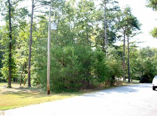 219 Cherokee Dr, Fair Play, SC 29643