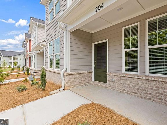 4th image of 383 Summerville Ln #10