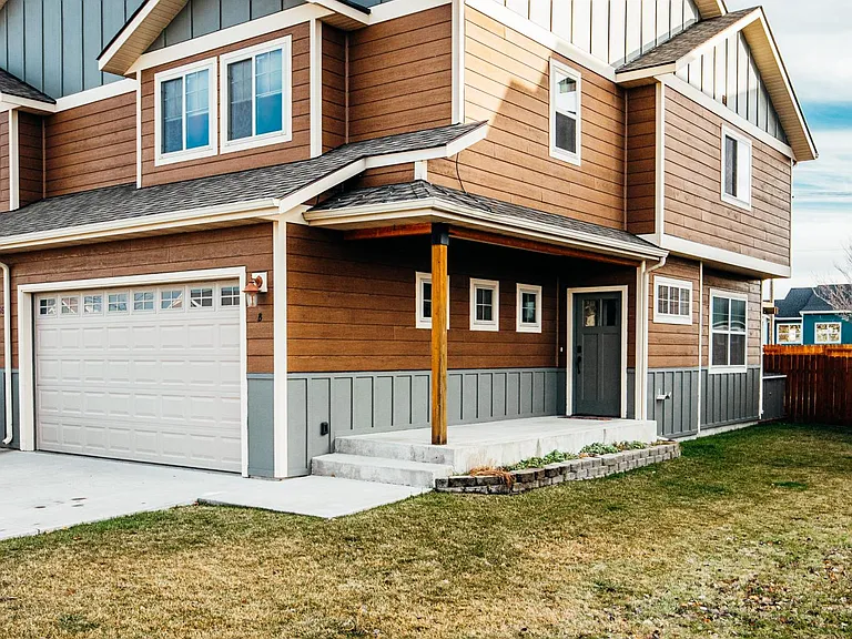 4662 Shadowglen Dr #B — Photo 3