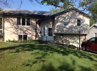 5429 N 61st Ave, Omaha, NE 68104