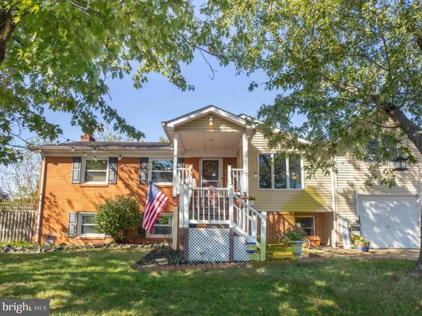 7722 Woodstock St, Manassas, VA 20109