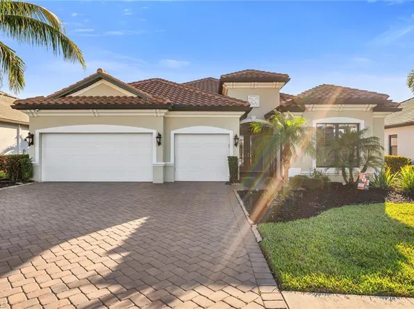 2324 Grenadines WAY, NAPLES, FL 34120