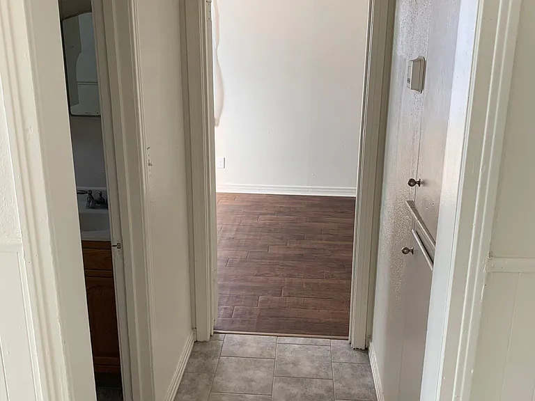 83 N McMasters St #A — Photo 5