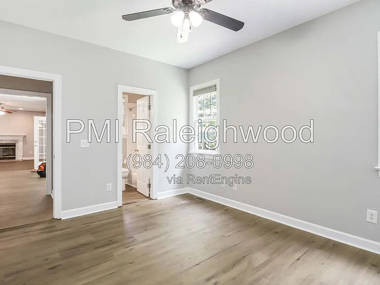 301 Perry Creek Dr — Photo 13