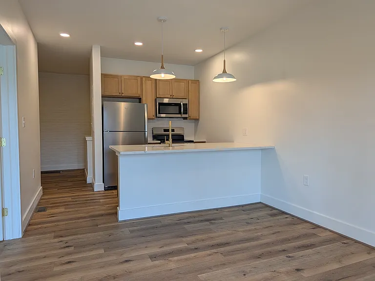 5900 Fort Ave — Photo 9