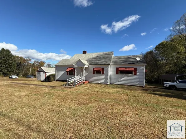 2260 Preston Rd, Martinsville, VA 24112