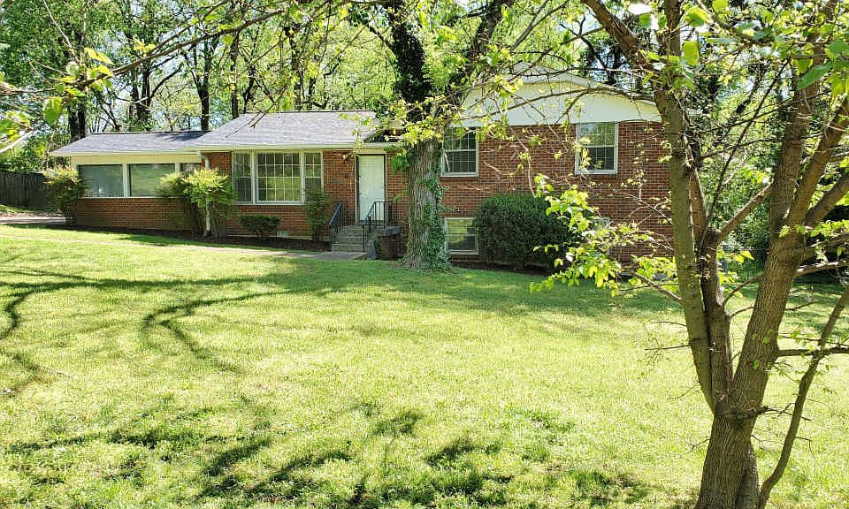 1st image of 4600 Saunders Ave