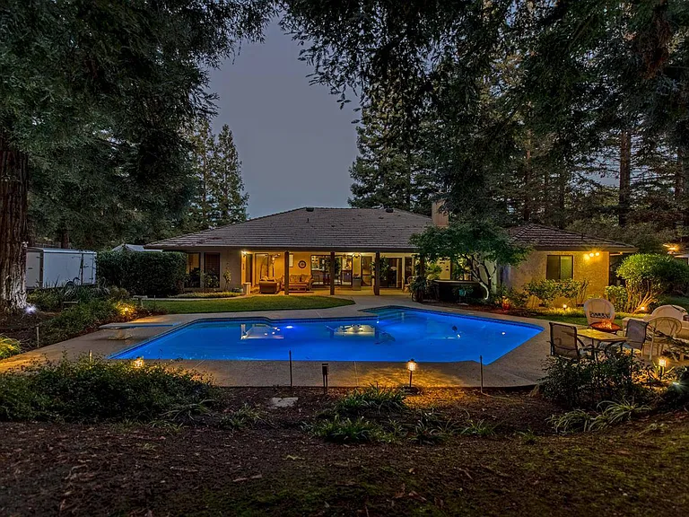 Mountain Oak Rd — Photo 6